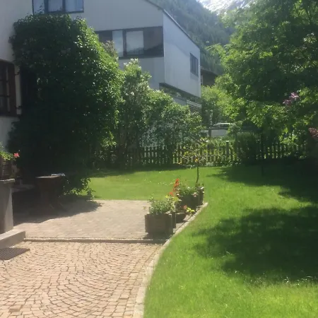 Arlenheim Casa de hóspedes 3*