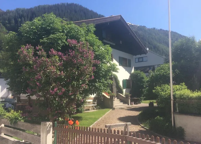 Arlenheim Casa de hóspedes 3*